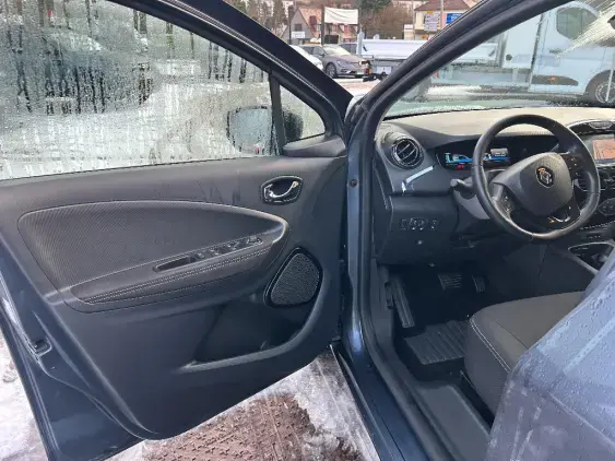 RENAULT ZOE - voiture d'occasion - Photo 16