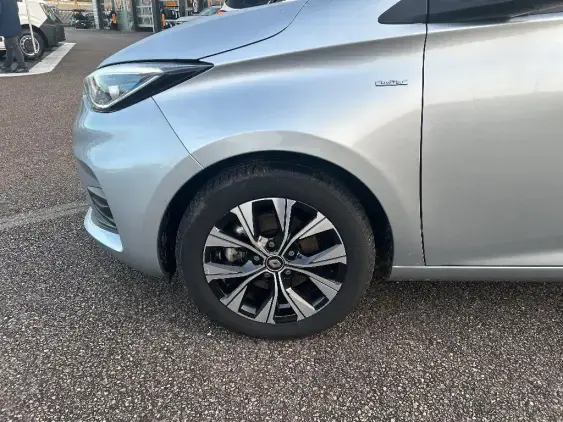 RENAULT ZOE - voiture d'occasion - Photo 19