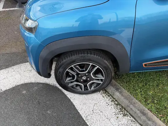 DACIA SPRING - voiture d'occasion - Photo 23