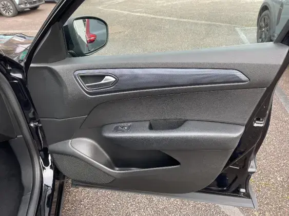 RENAULT ARKANA - voiture d'occasion - Photo 20