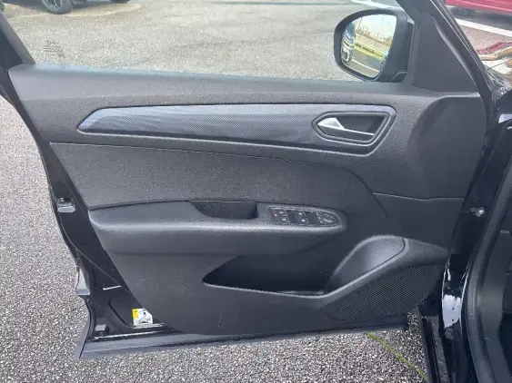 RENAULT ARKANA - voiture d'occasion - Photo 17