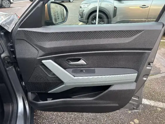 DACIA DUSTER III - voiture d'occasion - Photo 18