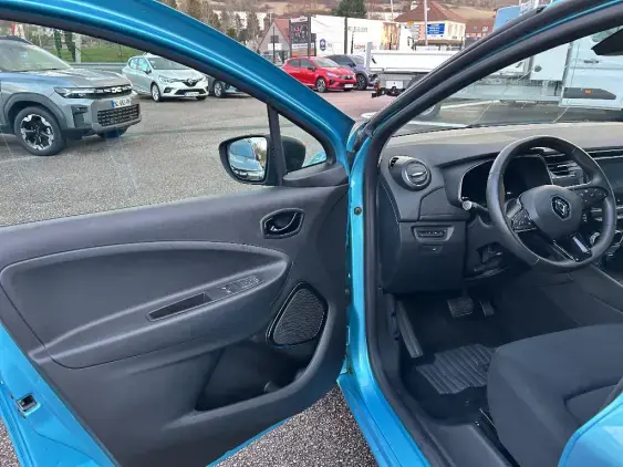 RENAULT ZOE - voiture d'occasion - Photo 16