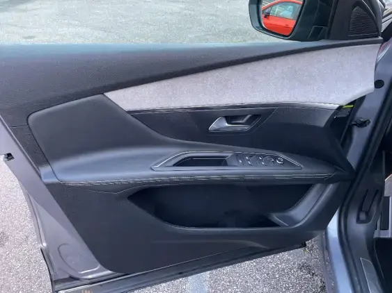 PEUGEOT 3008 II - voiture d'occasion - Photo 19