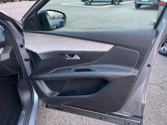 PEUGEOT 3008 II - voiture d'occasion - Photo 20