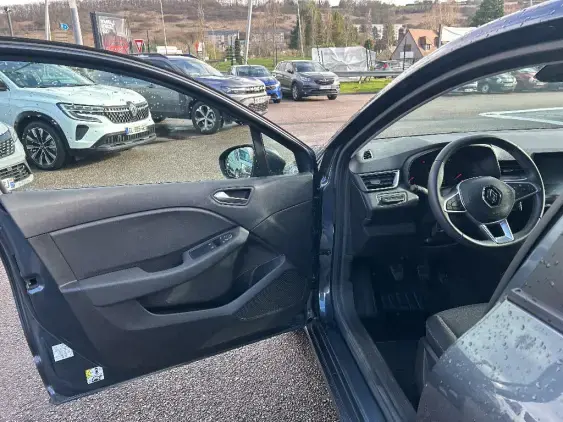 RENAULT CLIO V - voiture d'occasion - Photo 16