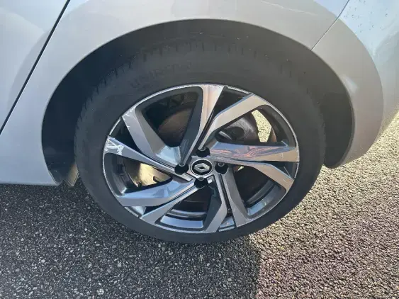 RENAULT CLIO V - voiture d'occasion - Photo 21