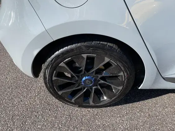 RENAULT CLIO V - voiture d'occasion - Photo 25