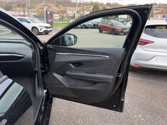 RENAULT MEGANE V - voiture d'occasion - Photo 20