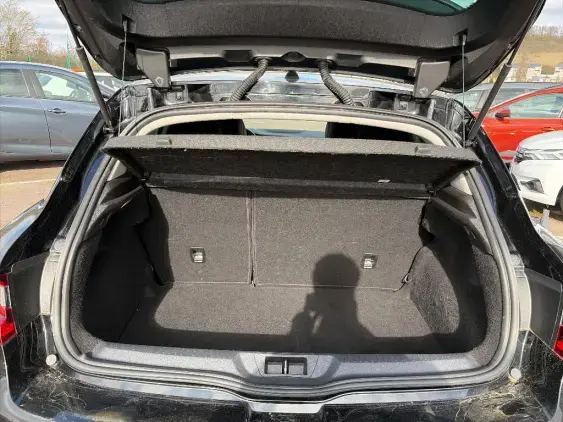 RENAULT MEGANE IV - voiture d'occasion - Photo 16