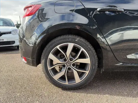 RENAULT MEGANE IV - voiture d'occasion - Photo 23