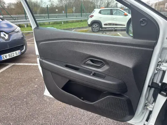 DACIA SANDERO III - voiture d'occasion - Photo 18