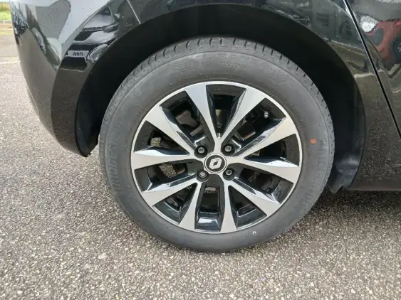 RENAULT CLIO V - voiture d'occasion - Photo 22