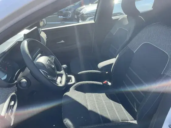 DACIA SANDERO III - voiture d'occasion - Photo 18