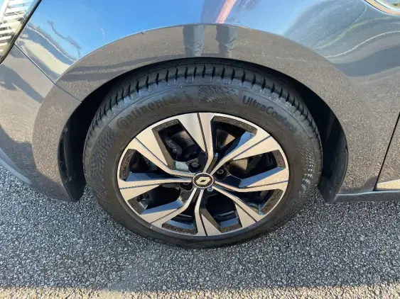 RENAULT CLIO V - voiture d'occasion - Photo 23