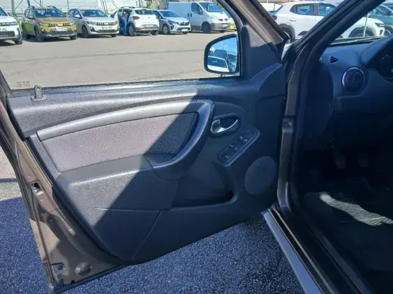 DACIA DUSTER - voiture d'occasion - Photo 16