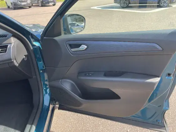 RENAULT ARKANA - voiture d'occasion - Photo 20