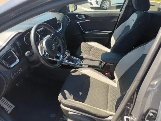 KIA CEED III - voiture d'occasion - Photo 15