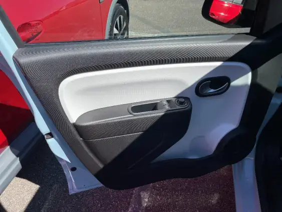 RENAULT TWINGO III - voiture d'occasion - Photo 18