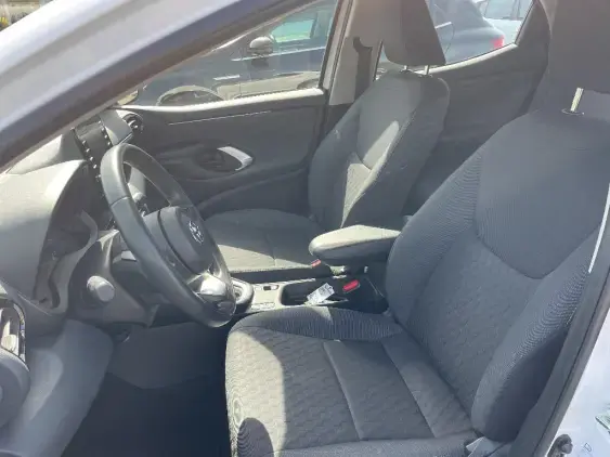 TOYOTA YARIS IV - voiture d'occasion - Photo 18