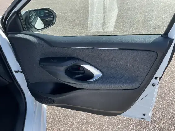 TOYOTA YARIS IV - voiture d'occasion - Photo 20