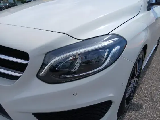 MERCEDES-BENZ CLASSE B II - voiture d'occasion - Photo 19