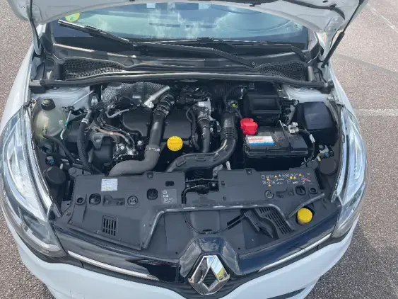 RENAULT CLIO IV - voiture d'occasion - Photo 20