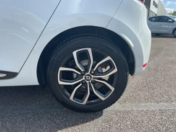 RENAULT CLIO IV - voiture d'occasion - Photo 23