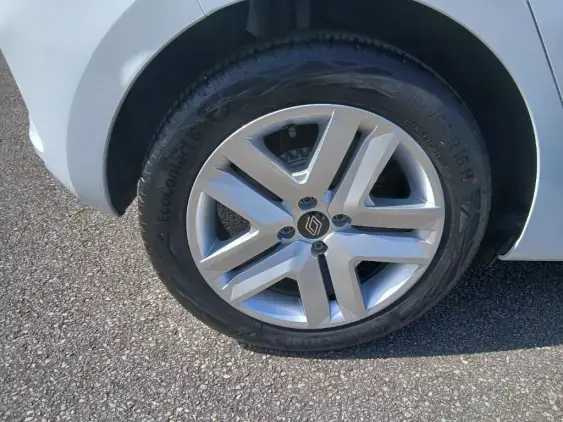 RENAULT CLIO V - voiture d'occasion - Photo 20