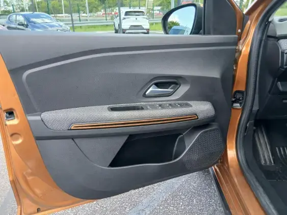 DACIA SANDERO III - voiture d'occasion - Photo 17