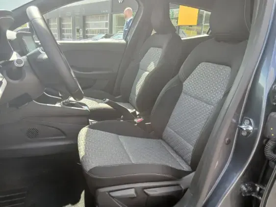 RENAULT CLIO V - voiture d'occasion - Photo 16