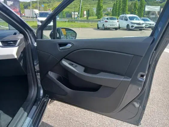 RENAULT CLIO V - voiture d'occasion - Photo 18