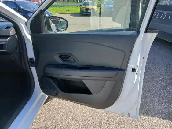 DACIA SANDERO III - voiture d'occasion - Photo 17