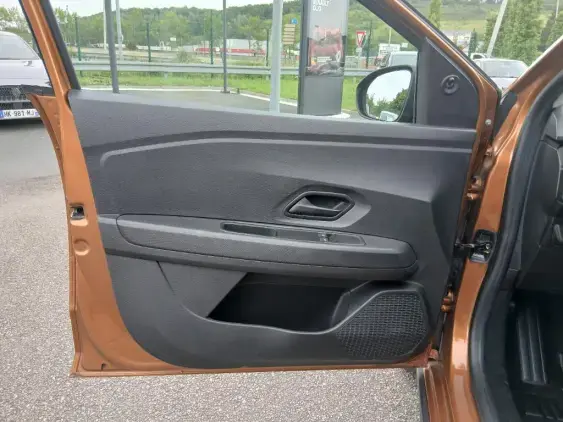 DACIA SANDERO III - voiture d'occasion - Photo 18