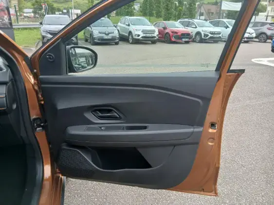 DACIA SANDERO III - voiture d'occasion - Photo 19