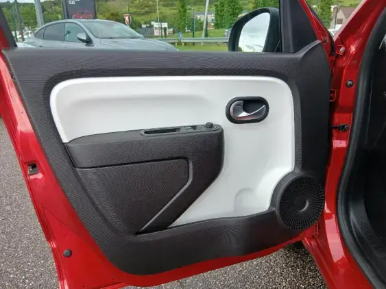 RENAULT TWINGO III - voiture d'occasion - Photo 16