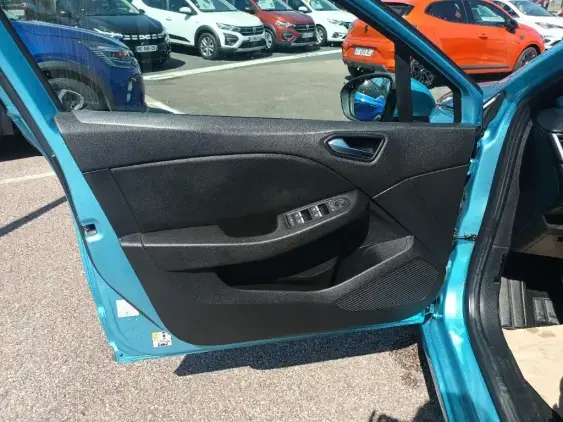 RENAULT CLIO V - voiture d'occasion - Photo 19