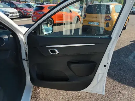 DACIA SPRING - voiture d'occasion - Photo 18