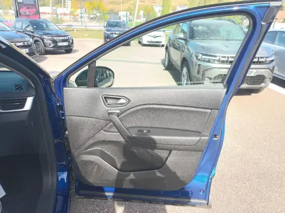 RENAULT CAPTUR II - voiture d'occasion - Photo 19