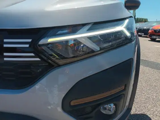 DACIA SANDERO III - voiture d'occasion - Photo 22