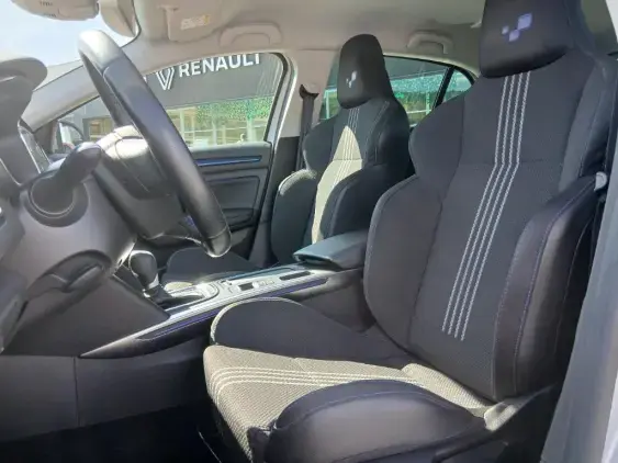 RENAULT MEGANE IV - voiture d'occasion - Photo 16