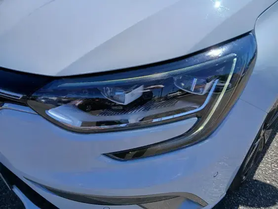 RENAULT MEGANE IV - voiture d'occasion - Photo 19