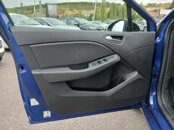 RENAULT CLIO V - voiture d'occasion - Photo 15