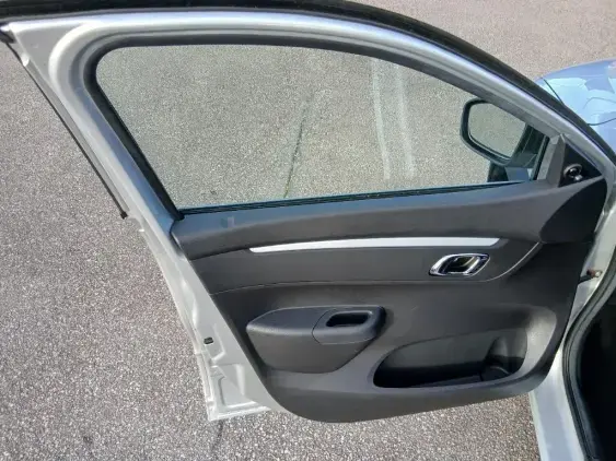 DACIA SPRING - voiture d'occasion - Photo 17