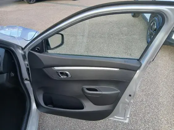 DACIA SPRING - voiture d'occasion - Photo 18