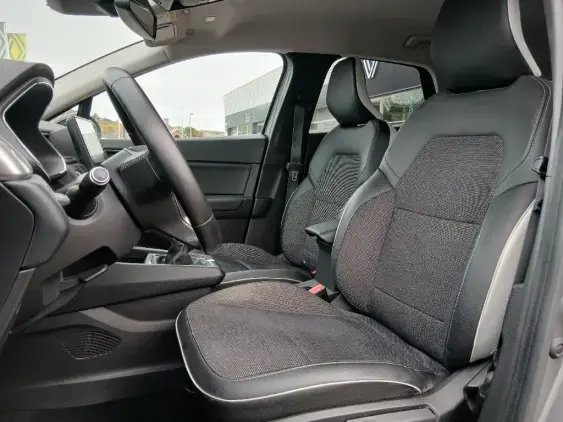 RENAULT CAPTUR II - voiture d'occasion - Photo 16