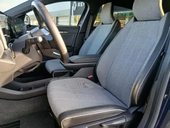 RENAULT MEGANE V - voiture d'occasion - Photo 16