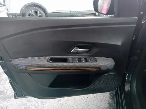 DACIA SANDERO III - voiture d'occasion - Photo 19