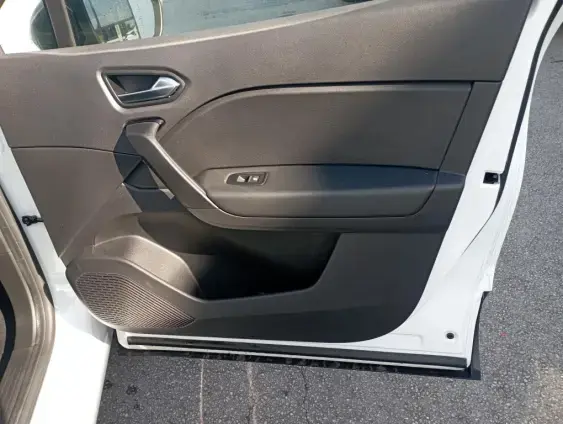 RENAULT CAPTUR II - voiture d'occasion - Photo 20