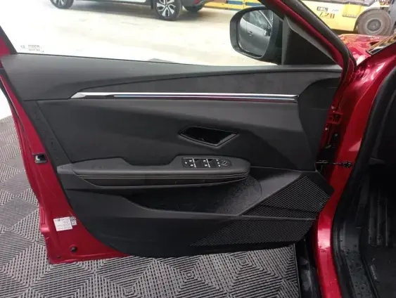 RENAULT MEGANE V - voiture d'occasion - Photo 19